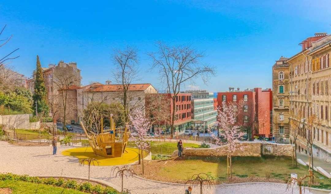 Apartment Colors Of Life Rijeka Exterior photo